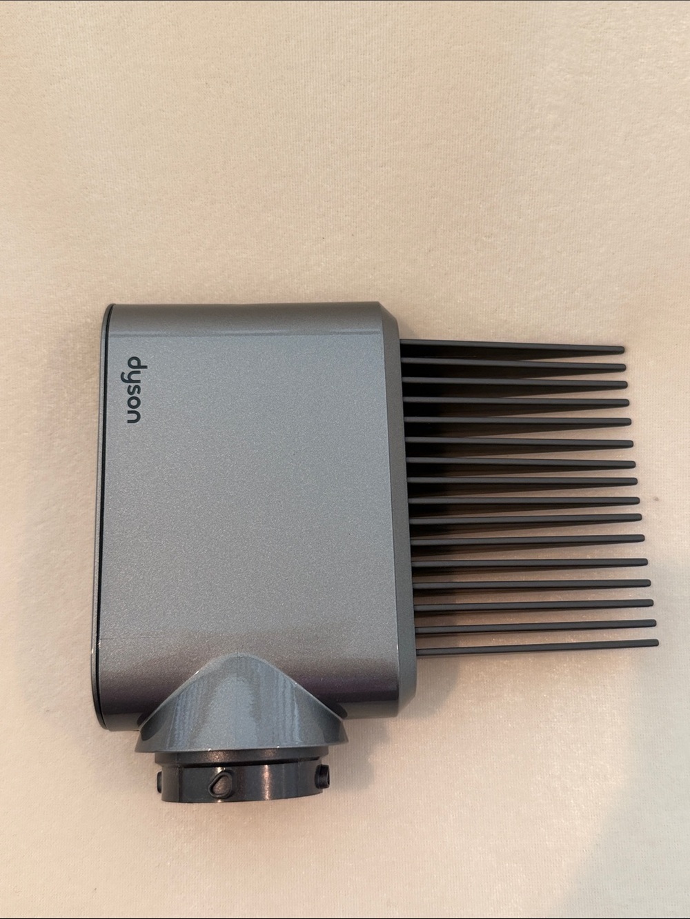 Dyson Gray Wide-Tooth Styling Pick Attachment